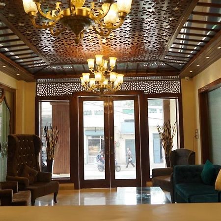 Hotel Sukh Mehal Jalandhar Eksteriør bilde