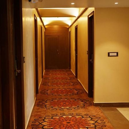 Hotel Sukh Mehal Jalandhar Eksteriør bilde